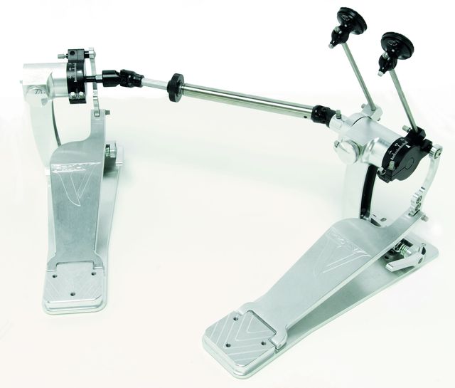 blank The design of the Pro 1-V double means that both ‘sides’ of the unit are essentially the same, evening response between your feet